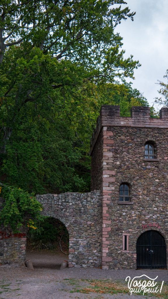L'entrée du château de Schirmeck dans le Massif des Vosges