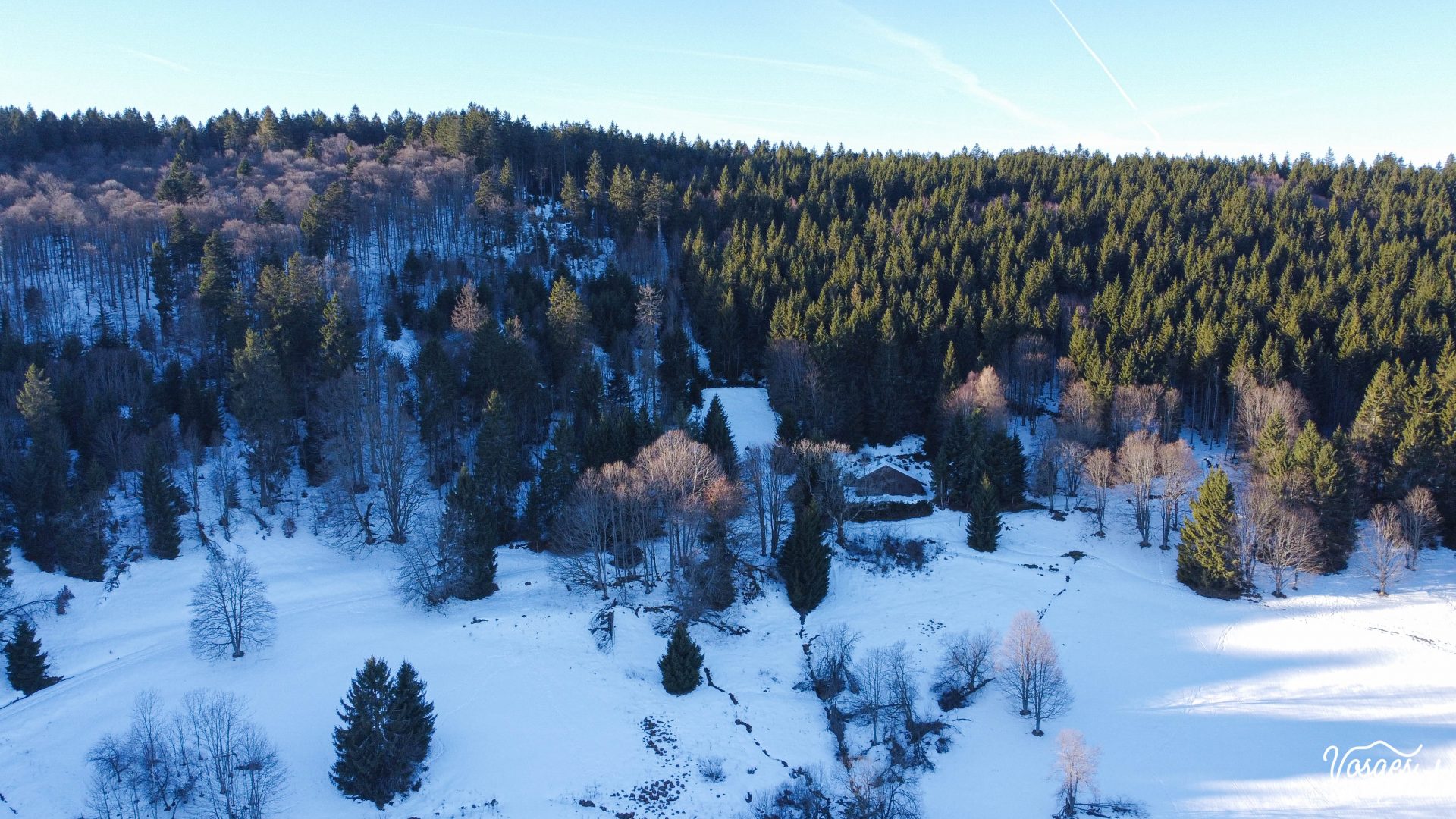 Vue aérienne sur la Vieille Métairie dans le Massif des Vosges