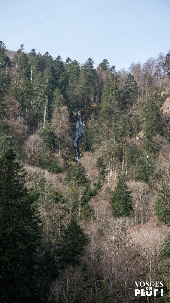 La cascade du Fischbodelé dans le massif des Vosges