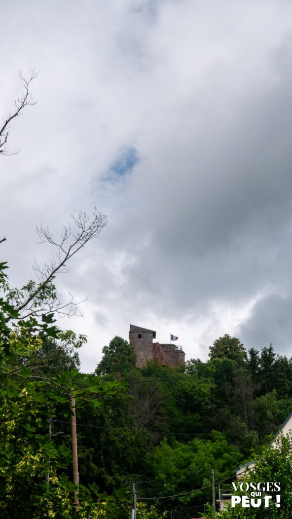 Donjon du château de Lichtenberg dans les Vosges du Nord
