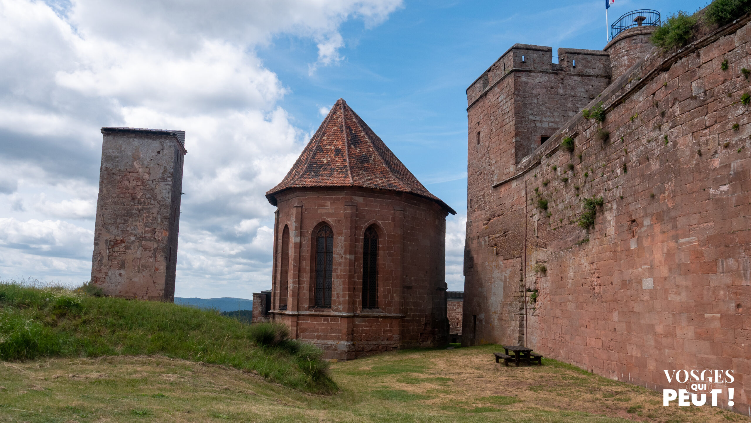 Chapelle et donjon du château de Lichtenberg